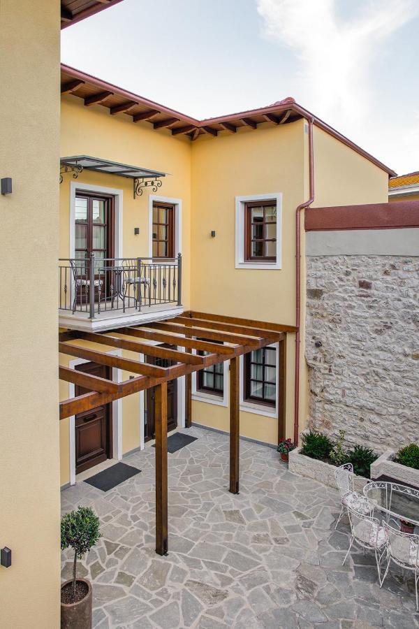 Petrou Suites Ioánina Exterior foto